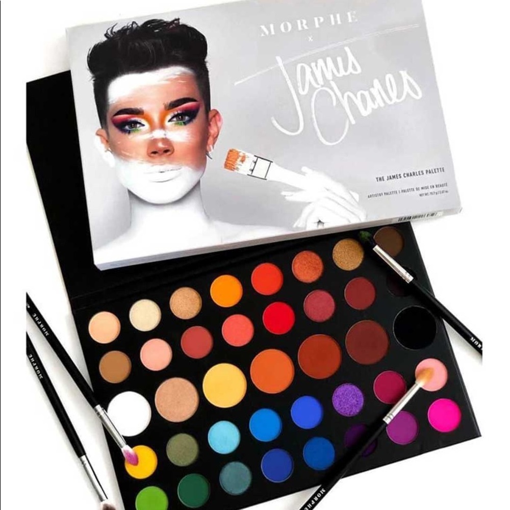 🌈 James Charles ’The Mini Pallete’!